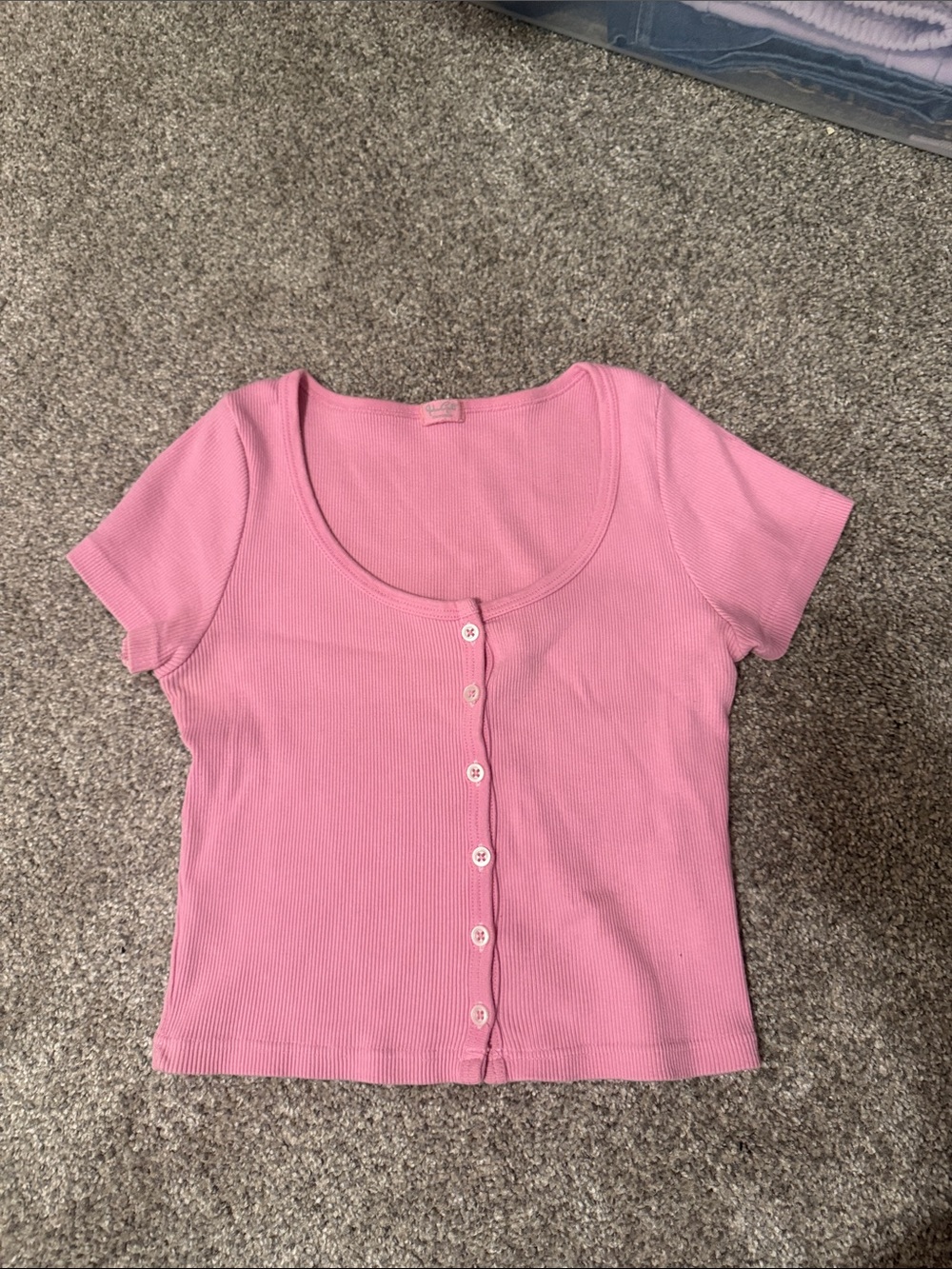 Brandy Melville Pink Ribbed Button-Front Crop Top